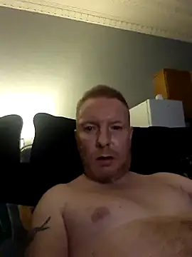 Snapshot of walker1979 chatting on October 2025 11:12:02 PM walker1979 online show from October 2025 11:12:02 PM