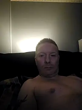 Snapshot of walker1979 chatting on October 2025 08:43:01 PM walker1979 online show from October 2025 08:43:01 PM