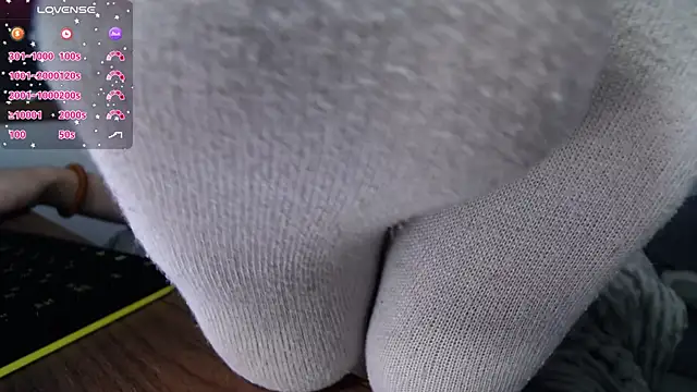 MakiimaStar online show from October 2025 05:06:01 AM