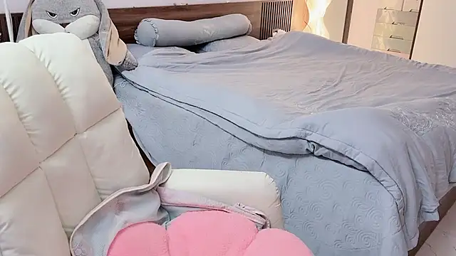  Ely  online show from January 2026 03:38:01 PM