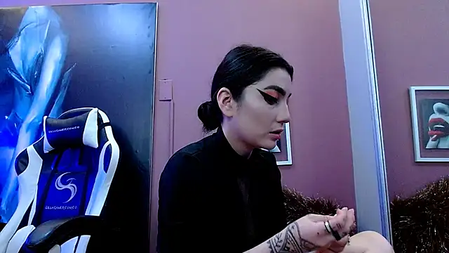 sophy rock online show from February 2025 01:37:01 PM