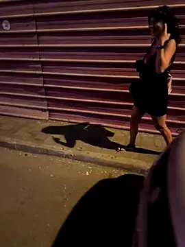 therealbeverlycious online show from December 2024 08:29:01 PM