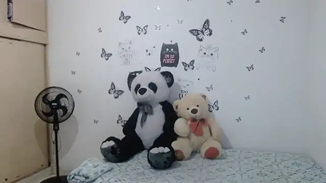 Snapshot of ladydeathz chatting on February 2025 06:10:02 AM ladydeathz online show from February 2025 06:10:02 AM