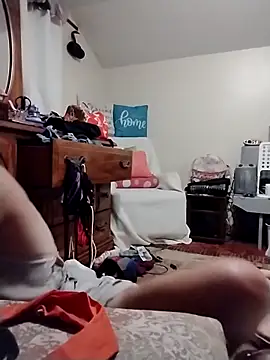 Snapshot of whitetrashdirtyslut chatting on September 2025 12:00:02 AM whitetrashdirtyslut online show from September 2025 12:00:02 AM