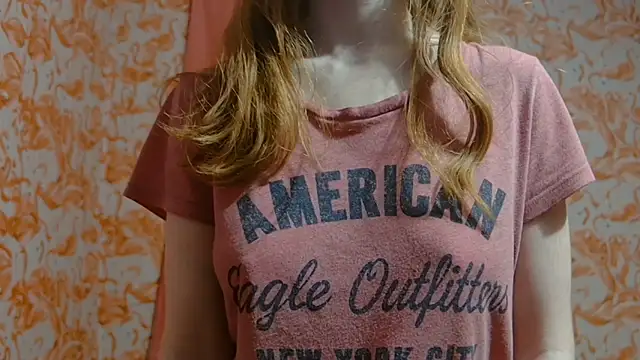 strawberrysmoothie online show from January 2025 04:44:01 AM