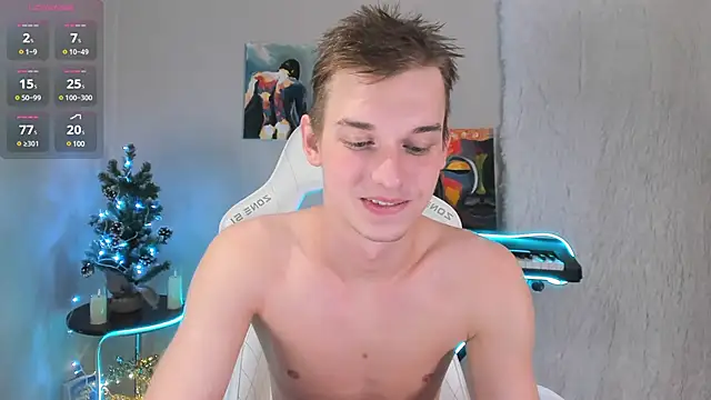 Snapshot of 4ever_dude chatting on December 2024 03:13:02 AM 4ever dude online show from December 2024 03:13:02 AM