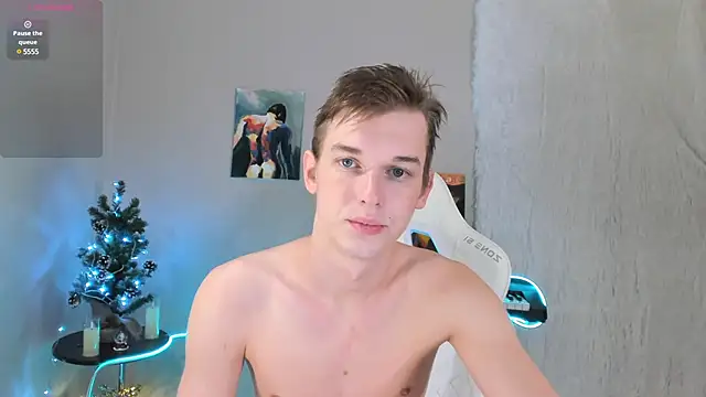 Snapshot of 4ever_dude chatting on January 2025 04:00:02 AM 4ever dude online show from January 2025 04:00:02 AM