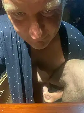 sexycouple109 online show from December 2024 02:38:01 AM