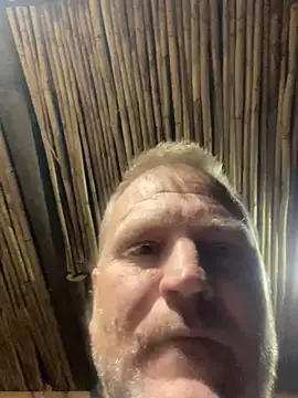 sexycouple109 online show from October 2025 07:43:01 PM