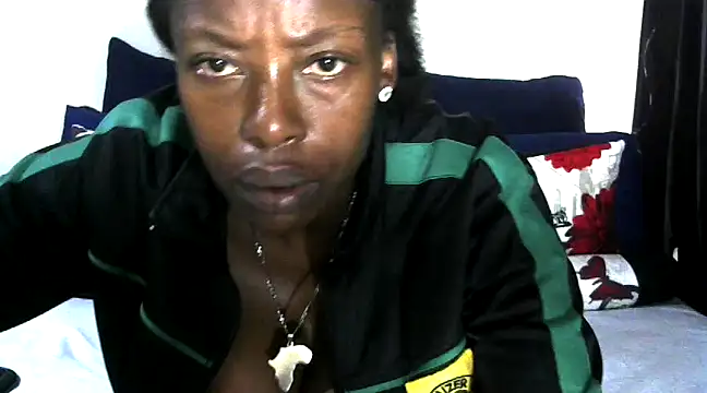 Snapshot of chocolatemix44 chatting on March 2025 06:26:02 AM chocolatemix44 online show from March 2025 06:26:02 AM