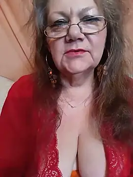 Snapshot of Snezhana chatting on June 2026 01:28:02 AM Snezhana online show from June 2026 01:28:02 AM
