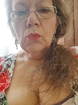 Snapshot of Snezhana chatting on June 2026 11:57:01 AM Snezhana online show from June 2026 11:57:01 AM