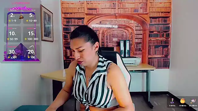 khiara moretti online show from December 2024 10:37:01 PM