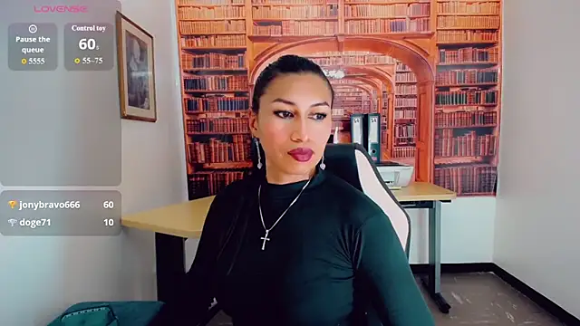 khiara moretti online show from December 2024 01:24:01 AM