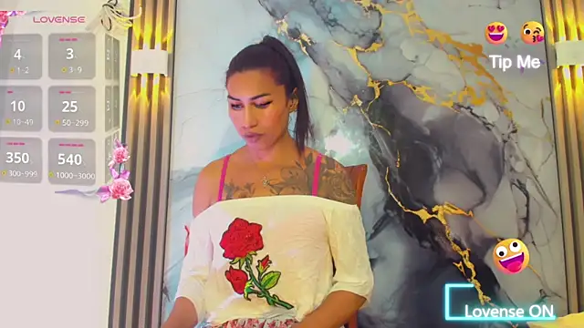 khiara moretti online show from March 2026 07:24:02 PM