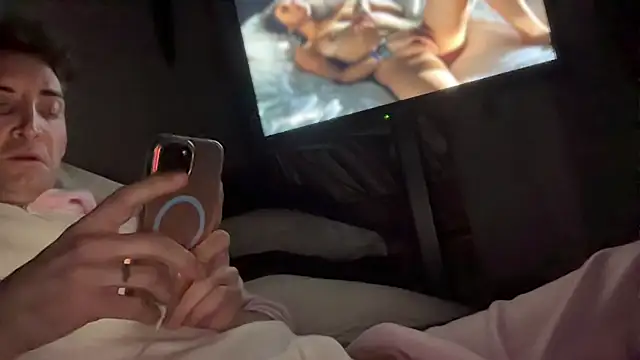 Snapshot of shyheterocurious chatting on February 2026 12:45:02 AM shyheterocurious online show from February 2026 12:45:02 AM