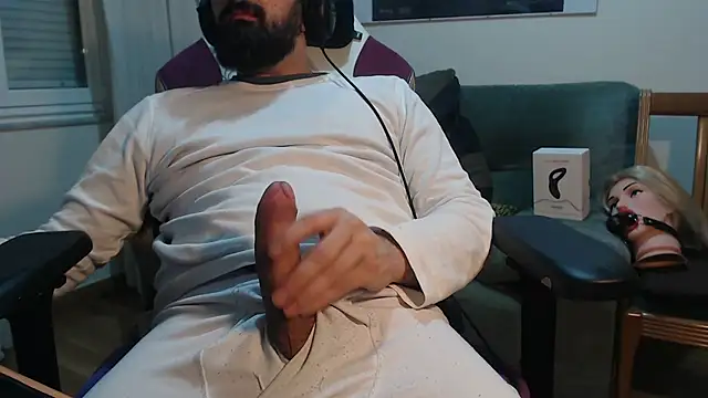 Snapshot of master4subslut chatting on February 2025 02:19:01 AM master4subslut online show from February 2025 02:19:01 AM