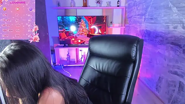 Agathaargent  online show from December 2024 02:15:01 PM