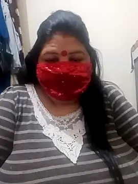 Snapshot of Shoni__ chatting on December 2024 05:10:02 PM Shoni online show from December 2024 05:10:02 PM