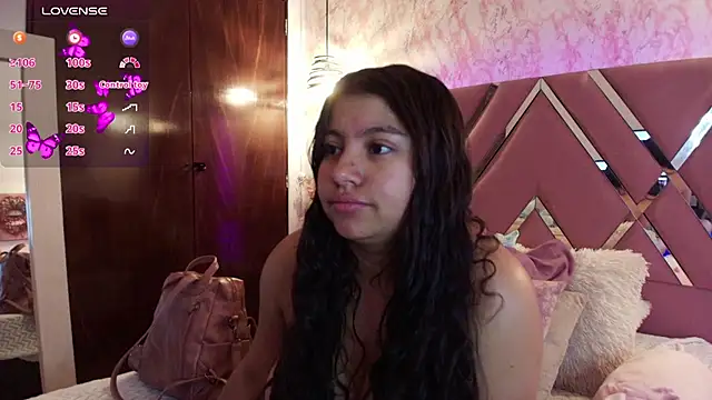 Snapshot of Miaa_Smiith1 chatting on March 2025 12:17:01 PM Miaa Smiith1 online show from March 2025 12:17:01 PM