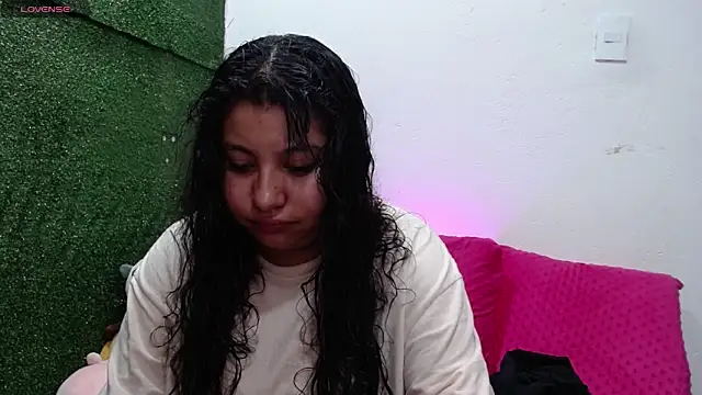 Snapshot of Miaa_Smiith1 chatting on November 2025 10:04:02 AM Miaa Smiith1 online show from November 2025 10:04:02 AM