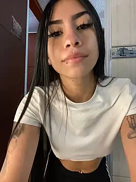 Snapshot of Bunny_sexy01 chatting on April 2026 01:39:01 AM Bunny sexy01 online show from April 2026 01:39:01 AM