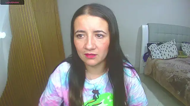 Snapshot of Dayanna_Smitt chatting on December 2024 12:57:02 AM Dayanna Smitt online show from December 2024 12:57:02 AM