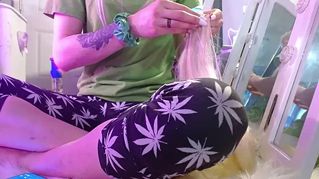 watermellonpussy online show from March 2026 07:59:01 AM