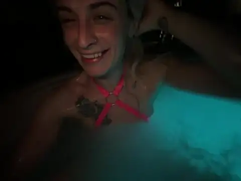 Snapshot of watermellonpussy chatting on March 2026 06:50:01 AM watermellonpussy online show from March 2026 06:50:01 AM