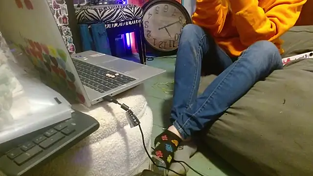 Snapshot of watermellonpussy chatting on March 2026 11:52:02 PM watermellonpussy online show from March 2026 11:52:02 PM