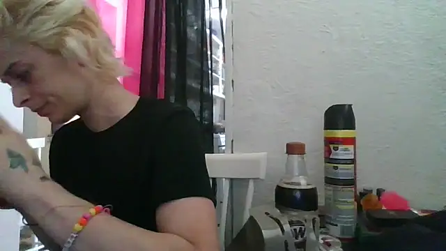 Snapshot of watermellonpussy chatting on May 2026 05:20:02 PM watermellonpussy online show from May 2026 05:20:02 PM