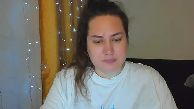 Snapshot of _madalexa_ chatting on March 2026 11:30:02 PM madalexa online show from March 2026 11:30:02 PM