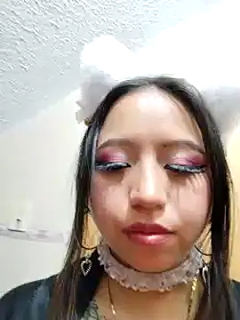 Snapshot of Moon_Water__ chatting on February 2025 04:58:02 PM Moon Water online show from February 2025 04:58:02 PM