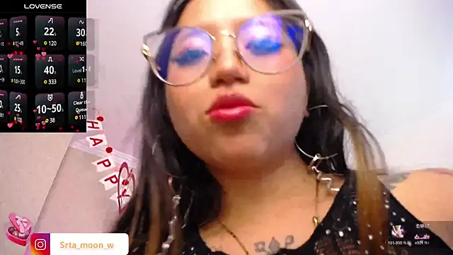 Snapshot of Moon_Water__ chatting on March 2025 06:16:01 PM Moon Water online show from March 2025 06:16:01 PM