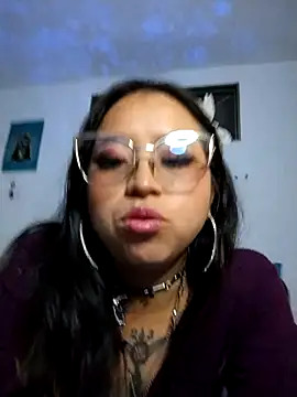 Snapshot of Moon_Water__ chatting on November 2025 03:44:01 PM Moon Water online show from November 2025 03:44:01 PM