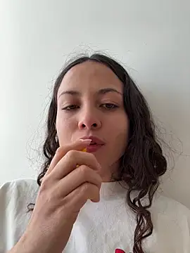 Megan Rodrigo online show from July 2026 04:47:01 PM