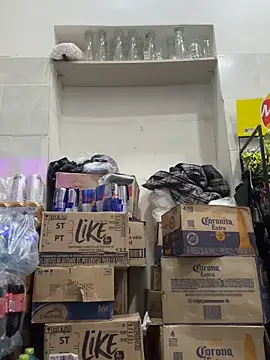 Snapshot of Amber_Martins_ chatting on February 2025 06:28:01 AM Amber Martins  online show from February 2025 06:28:01 AM