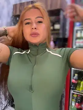 Snapshot of Amber_Martins_ chatting on March 2025 05:31:01 PM Amber Martins  online show from March 2025 05:31:01 PM