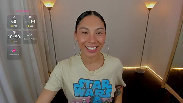 Snapshot of Dayanna_tecca chatting on March 2026 10:20:01 PM Dayanna tecca online show from March 2026 10:20:01 PM