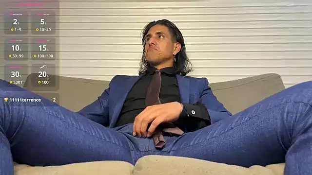 Tom blunt96 online show from January 2025 10:08:02 PM