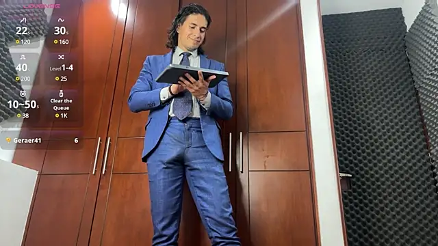 Tom blunt96 online show from February 2025 11:41:01 PM