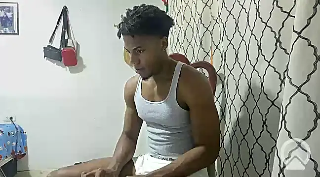 andrews2399 online show from March 2025 03:38:02 PM