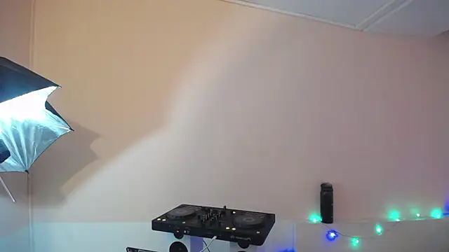 Snapshot of Isabella__dark chatting on December 2024 12:27:01 AM Isabella dark online show from December 2024 12:27:01 AM