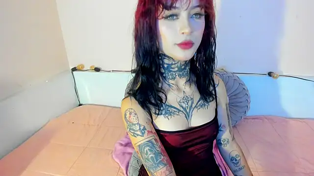 Snapshot of Isabella__dark chatting on December 2024 01:11:02 AM Isabella dark online show from December 2024 01:11:02 AM