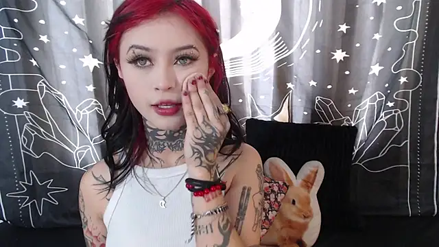 Snapshot of Isabella__dark chatting on December 2024 07:32:02 PM Isabella dark online show from December 2024 07:32:02 PM