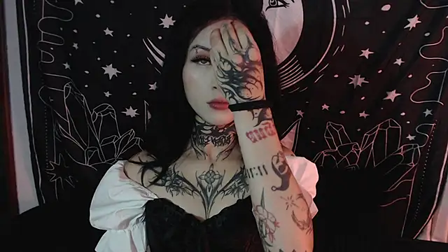 Snapshot of Isabella__dark chatting on January 2025 11:14:01 PM Isabella dark online show from January 2025 11:14:01 PM