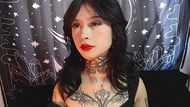 Snapshot of Isabella__dark chatting on January 2025 08:19:02 PM Isabella dark online show from January 2025 08:19:02 PM