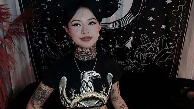 Snapshot of Isabella__dark chatting on January 2025 11:24:01 PM Isabella dark online show from January 2025 11:24:01 PM