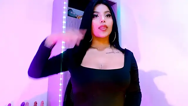 Candy beauty online show from May 2026 01:51:02 PM