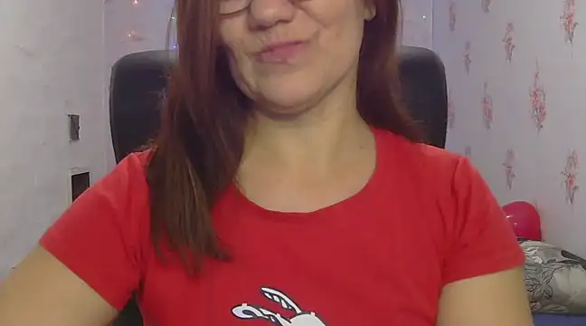 KittyyLaBeauty online show from February 2025 07:35:01 PM